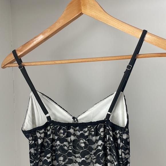 Lemalaya Small Black Lace Spaghetti Strap Dress - Picture 4 of 6